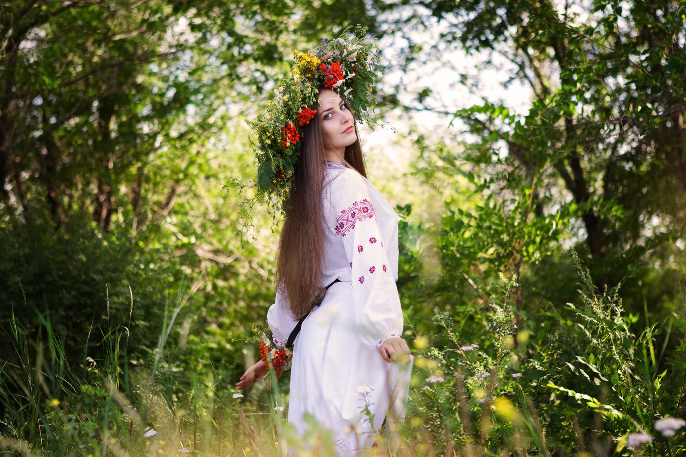 Slavic girls brings the glow — live moments in Boston