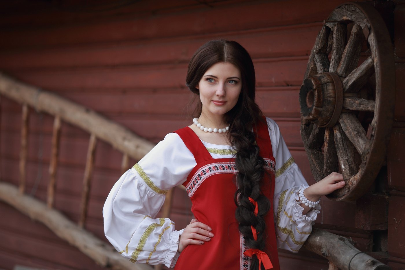 Girls in Slavic costumes’s look of the day — catch her live in Boston