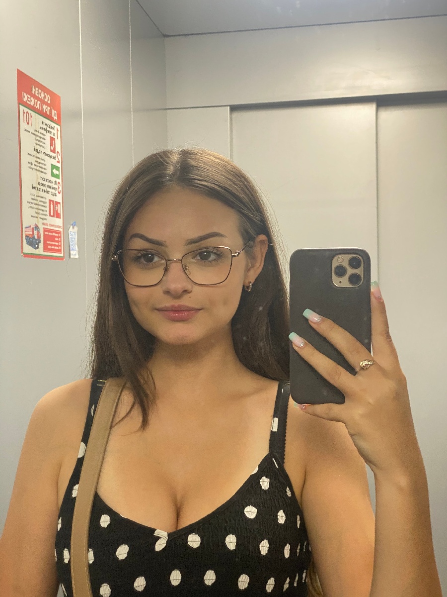 Sexy model Stacy in Boston